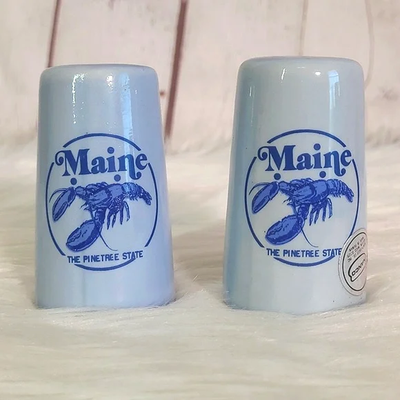 Vintage Nanco Maine Blue Lobster Salt & Pepper Shakers Porcelain Pinetree State - Picture 2 of 16